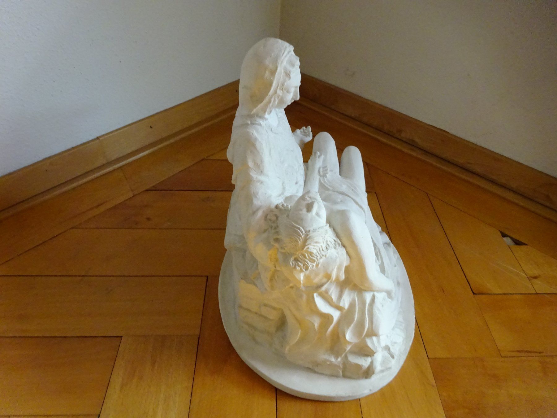 Sculture & Statue: Grosse Antike Gipsfigur / Pietà Heiliger – Usato da Esslingen venduto da eintagammeer 8