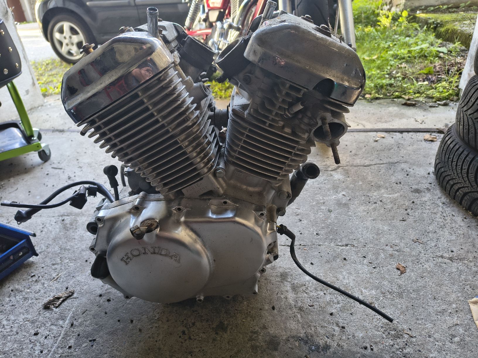 Honda Tutti i ricambio per moto: Honda VT 600 Motor – Usato da Walzenhausen venduto da dom1995wy 1