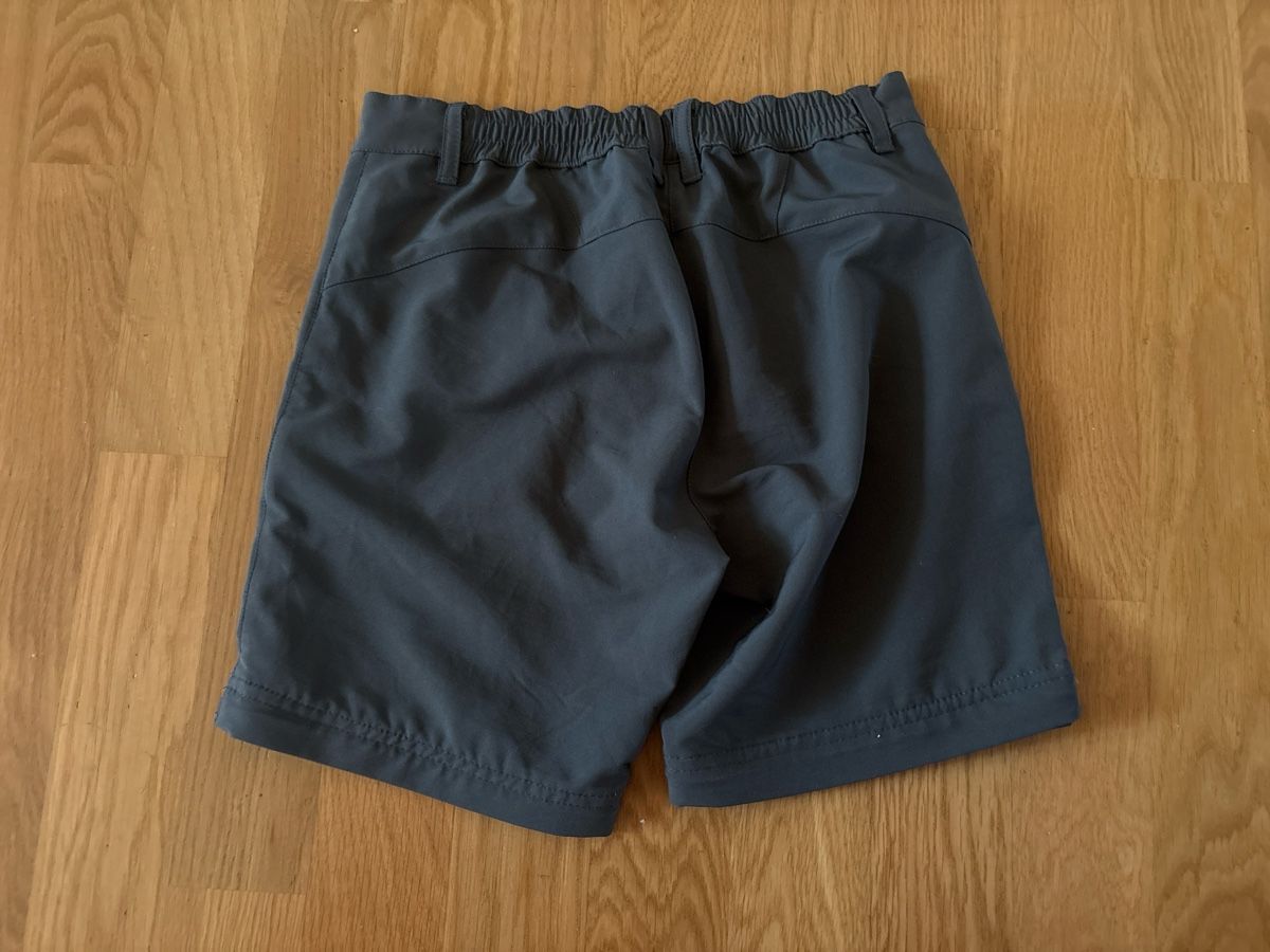 Icepeak Pantaloni: Icepeak Trekking Shorts, grau, Gr. 152 – Usato da Rünenberg venduto da ZwergLi100 2