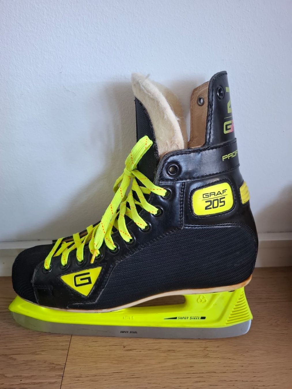 Schlittschuhe: Graf 205 Professional Eishockeyschuhe , Gr. 9 – Gebraucht aus Massagno von Michaela.F 3