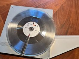 2 Philips Tonbänder mit Kunststoffspulen & 3M Boxen – 18 cm