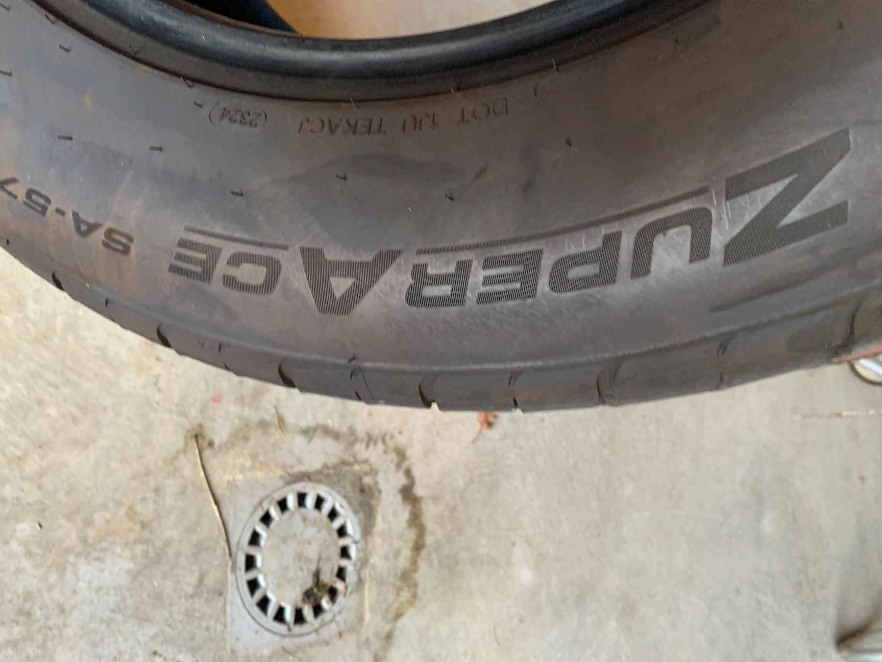Pneumatici & Ruote complete: Felgen/Pneu /Räder – Usato da Auswil venduto da Jepp6159 1