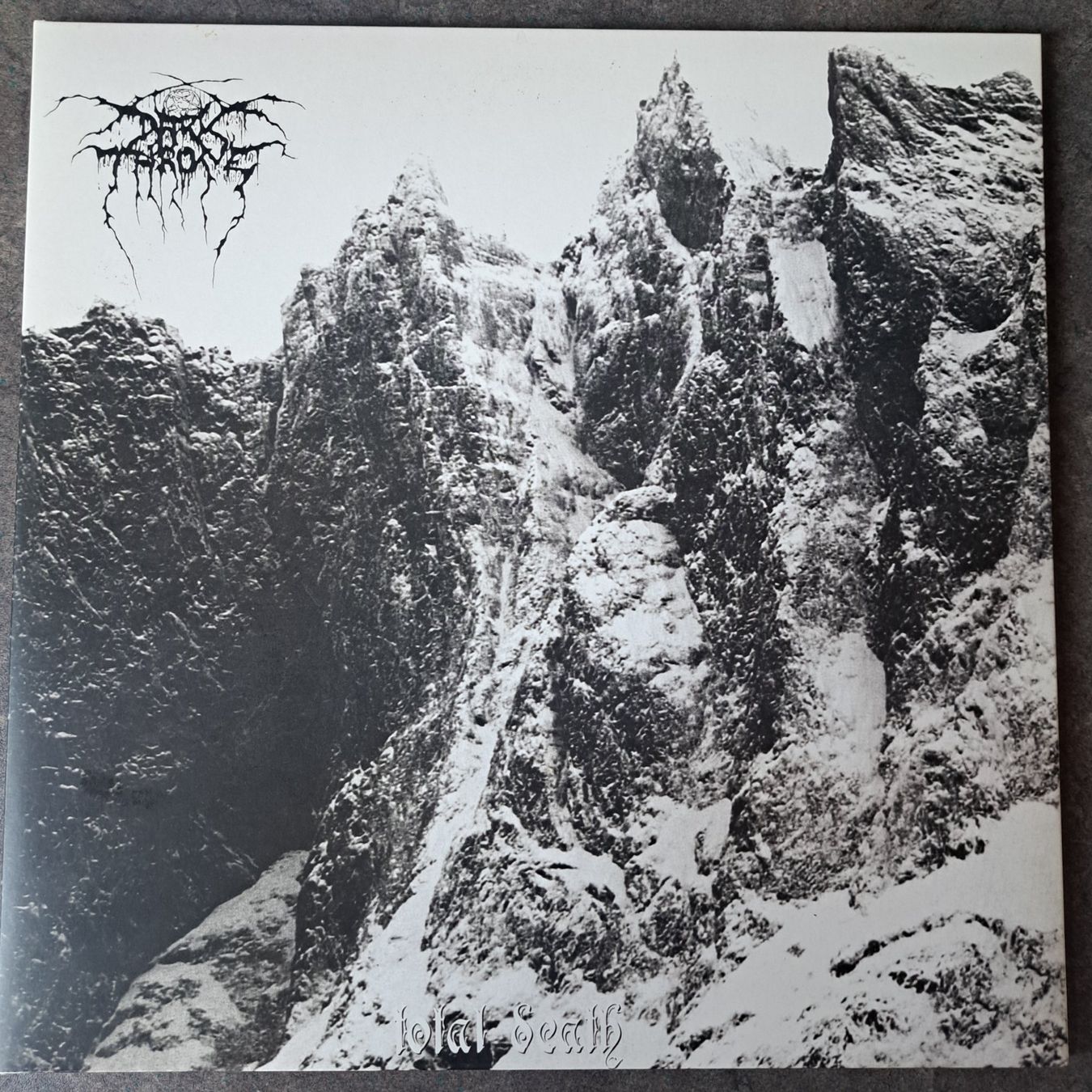 Schallplatten: Darkthrone - Total Death LP blau (Back on Black) – Gebraucht aus Solothurn von Temple_of_Triton