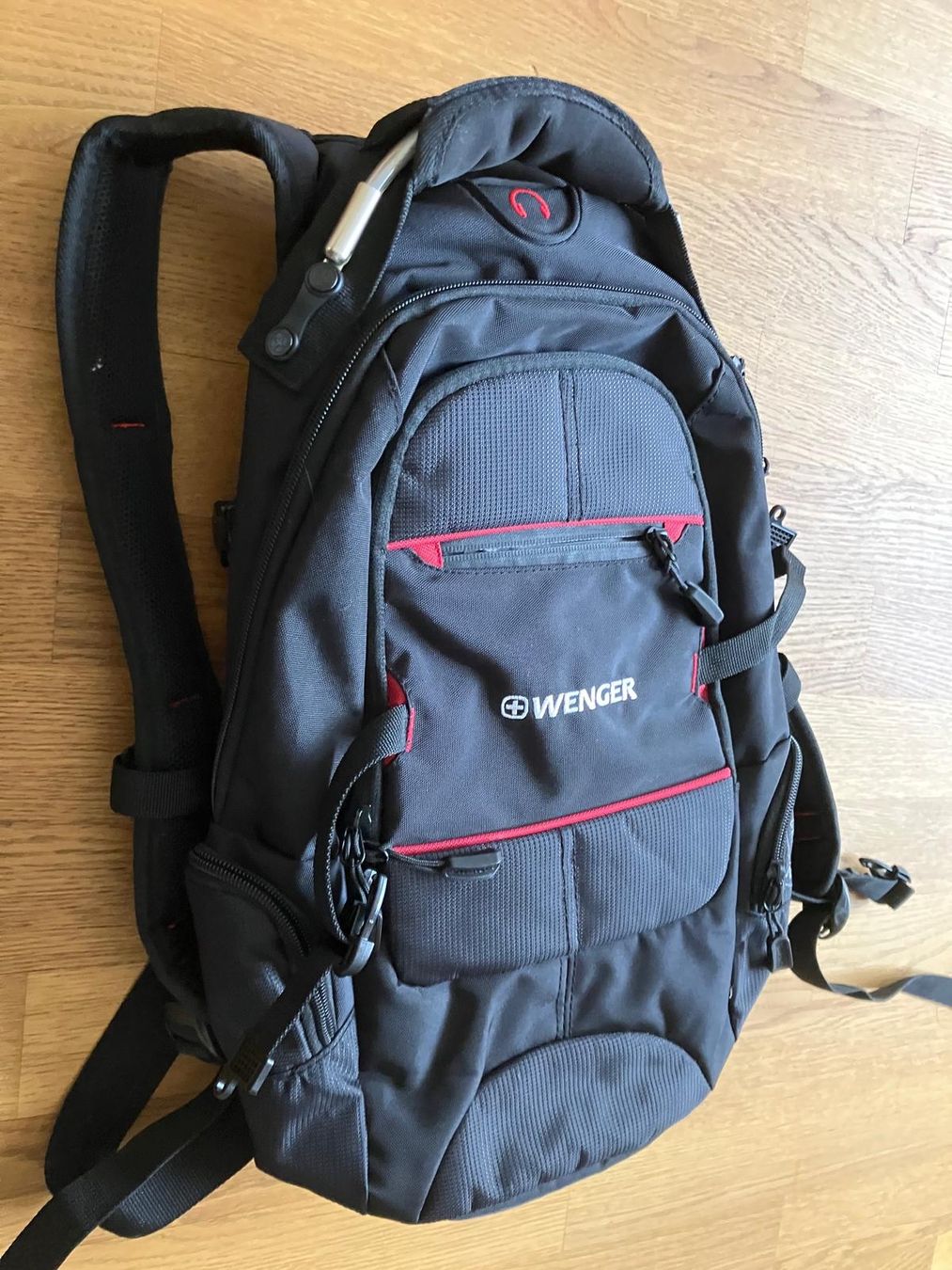 Wenger Rucksäcke: Wenger Rucksack – Gebraucht aus Bubikon von tokidoki 1
