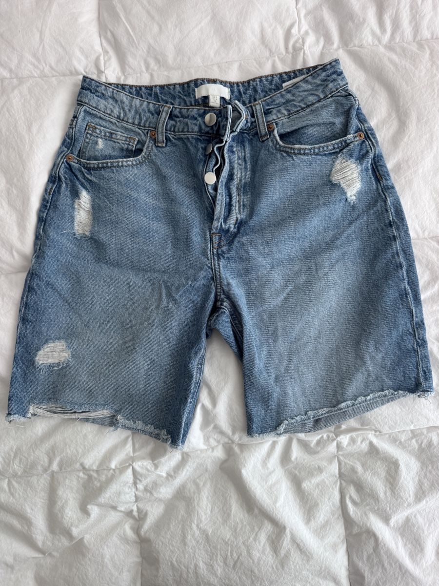 H&M Jeans: Summer Denim Shorts – Usato da Zürich venduto da Tanja_G88