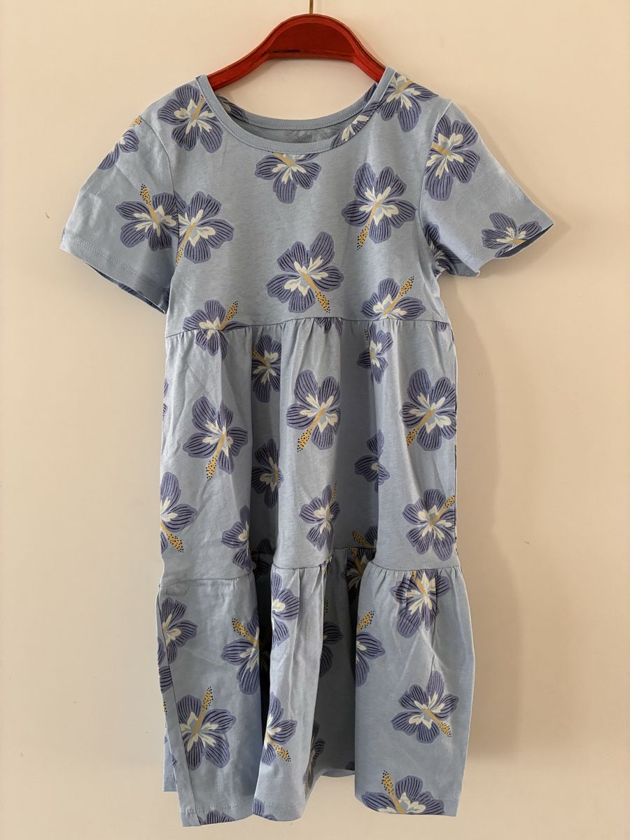 Vestiti & Gonne: Schönes Kleid Gr. 116,  Neu – Nuovo (secondo la descrizione) da richterswil venduto da lunamarie001