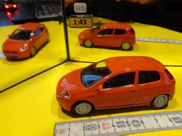 Fiat Punto  1:43 (ohne Box) Mondo-Motors >  (H10)