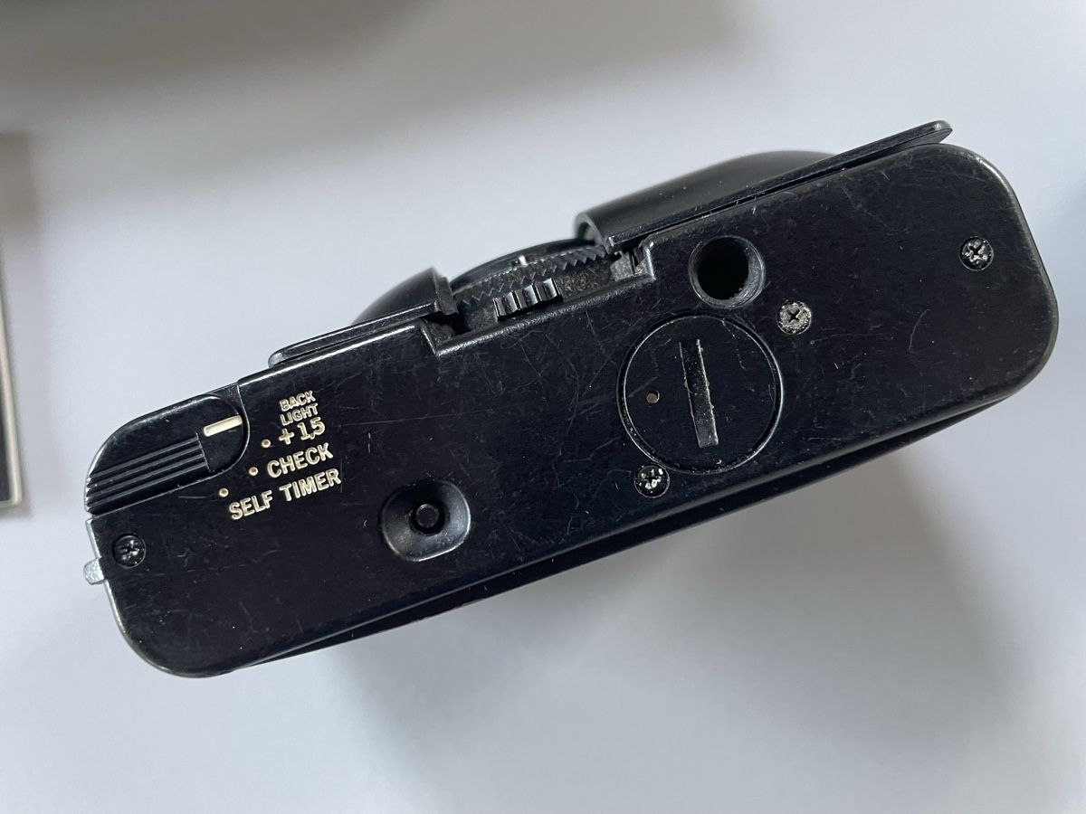 Olympus Fotocamera: Olympus XA, analoge Kamera  – Usato da Zürich venduto da haeschesnonid 4