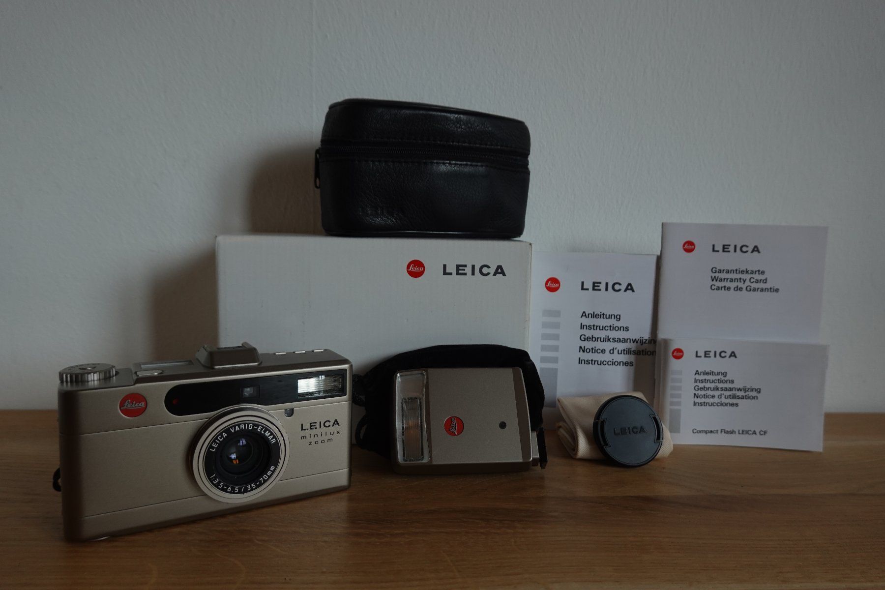 Leica Fotocamera: Leica Minilux Zoom - Titan – Nuovo e nell'imballaggio originale da Fribourg venduto da mar_9vlt 2