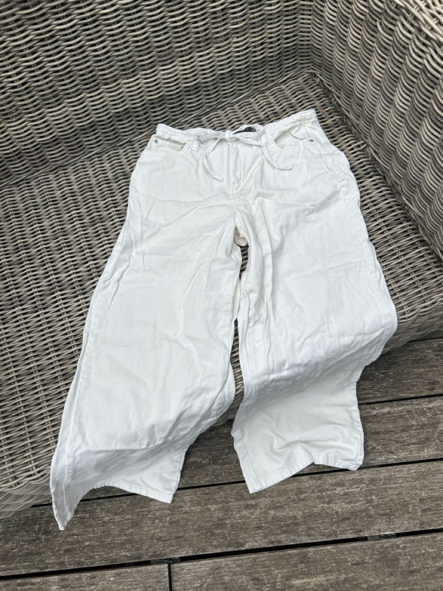Pantaloni: AMISU Hose Weiss Grösse 38 – Usato da Kirchdorf BE venduto da Stella130
