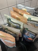 Katze Futter Premium 8x 300 gr. Ungeöffnet haltbar NEU 