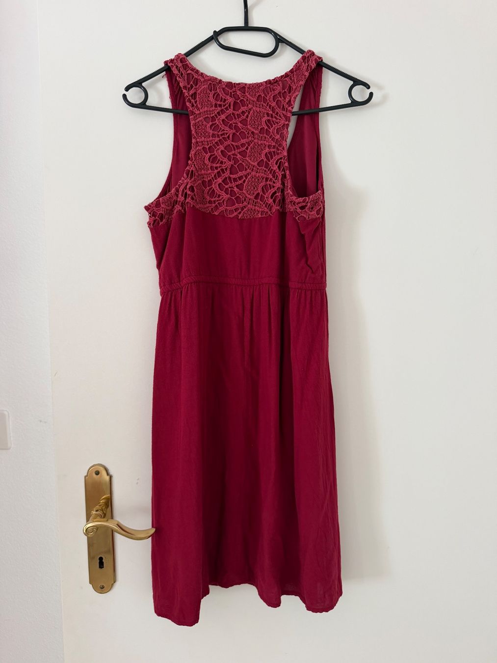 Robes: Deux robes dos TAILLE M – D'occasion à Villeneuve VD par jxste_dani 3