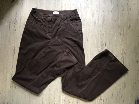 Braune Hose // Wide-Flared Leg