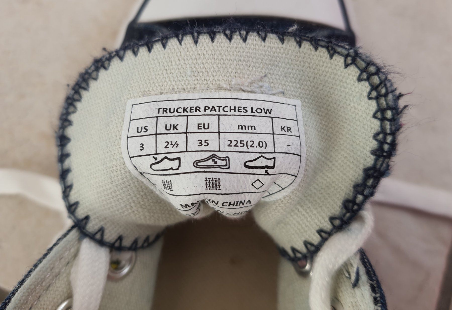 Levi's Herrenschuhe: Converse Kinderschuh Levis Gr. 35 – Gebraucht aus Seon von Brasilfan 4