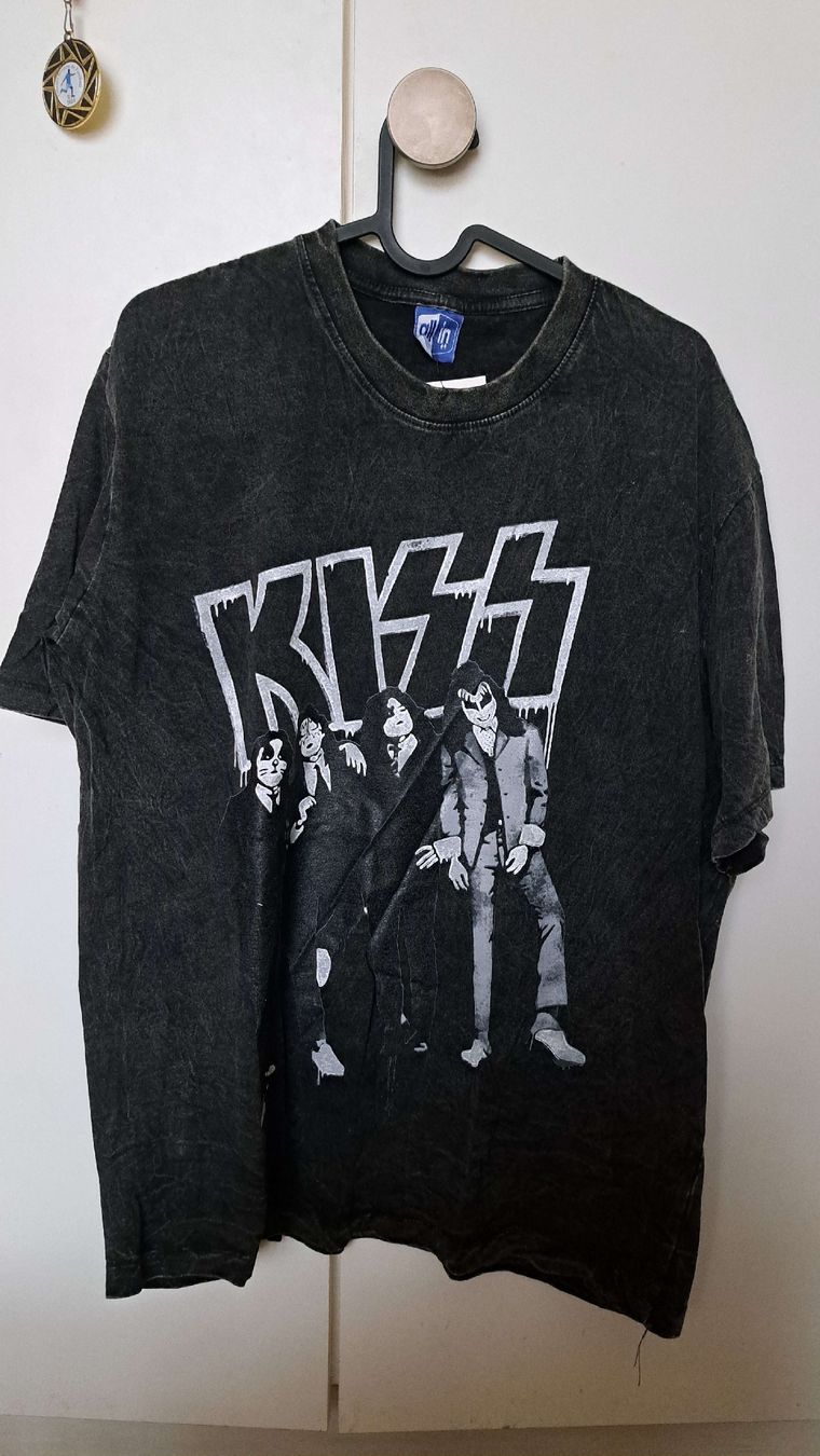 T-shirt: T-shirt ,jamais porté, taille L – Nuovo e nell'imballaggio originale da Meyrin venduto da Zahra011