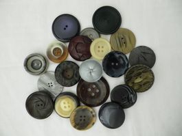 Diverse Designer Knöpfe