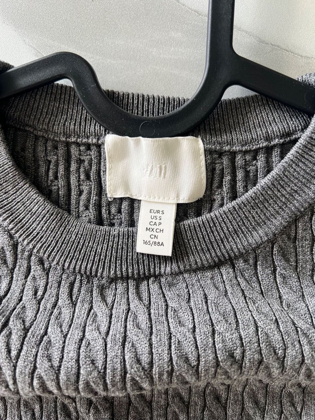 H&M Maglioni & Felpe: Pullover in Grau H&M S/36 – Nuovo (secondo la descrizione) da Ebmatingen venduto da Charliz 2