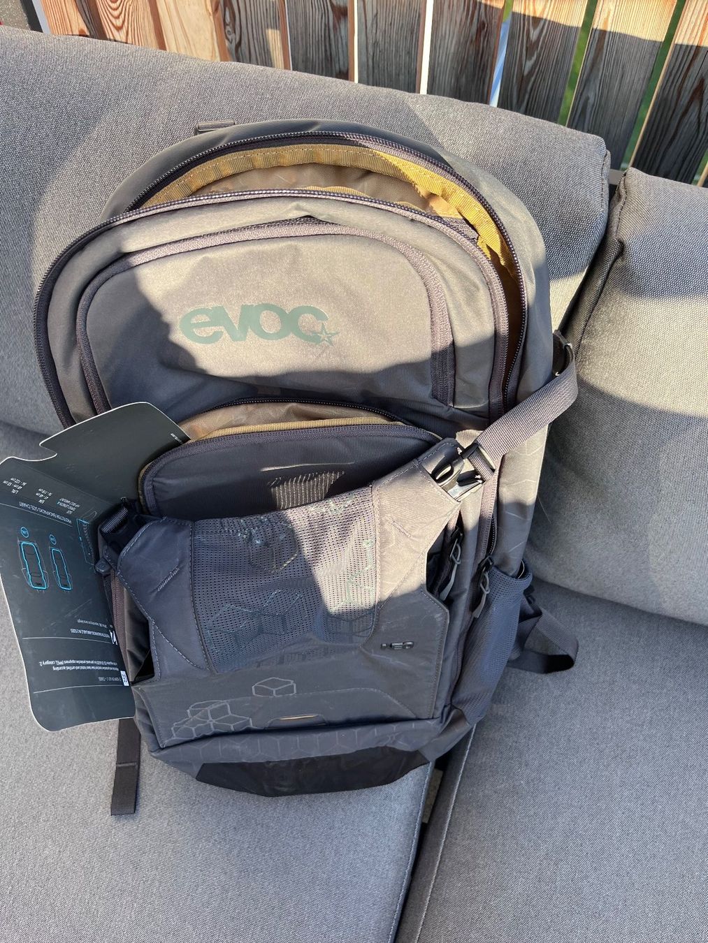 Evoc Sacs à dos: Evoc Neo 16 l – Neuf avec emballage d'origine à Pontresina par ste_5mly 5