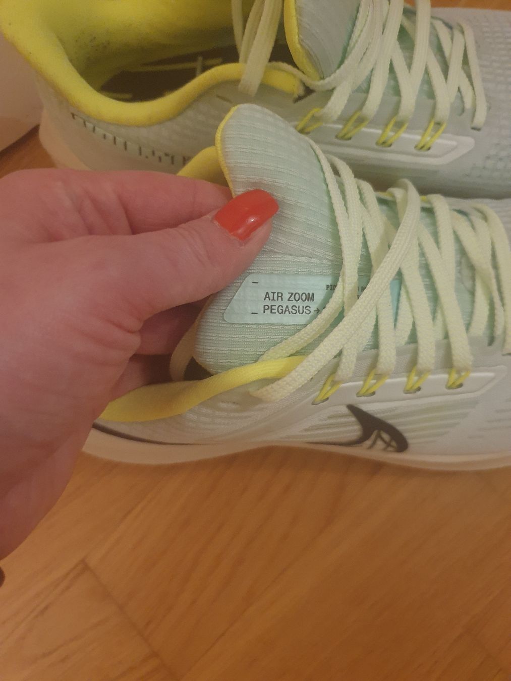 Nike Herrenschuhe: Neuf Chaussures Nike – Neu (gemäss Beschreibung) aus Fribourg von mal_8zjh 1