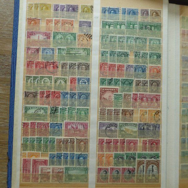 Tutti i francobolli: CANADA - Doubletten + Jahresbuch 1994  siehe 26 Bilder – Usato da Egliswil venduto da Trens01 2