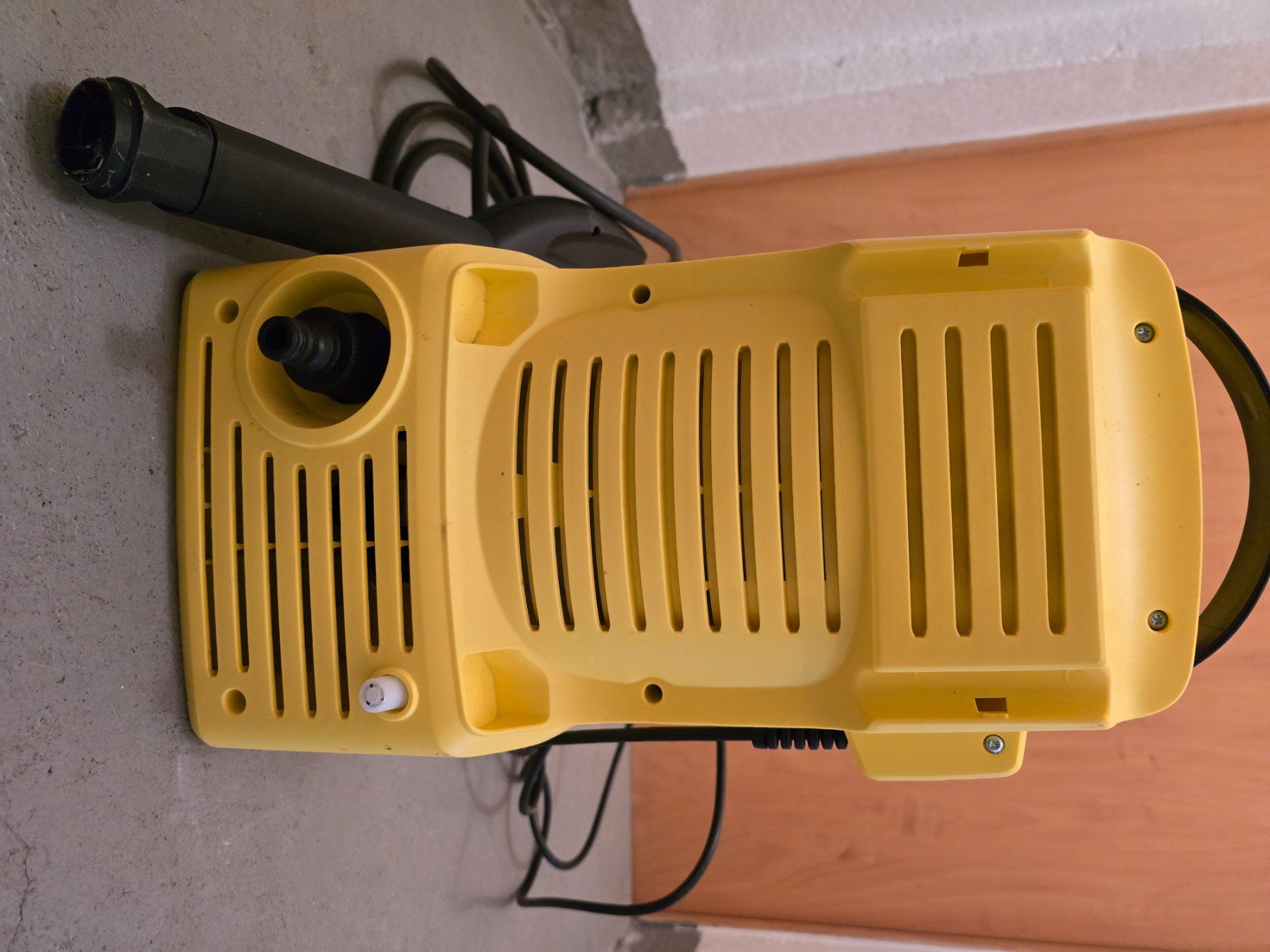 Kärcher Idropulitrici ad alta pressione: Kärcher K2 Compact – Usato da Davos Dorf venduto da ramona110893 2