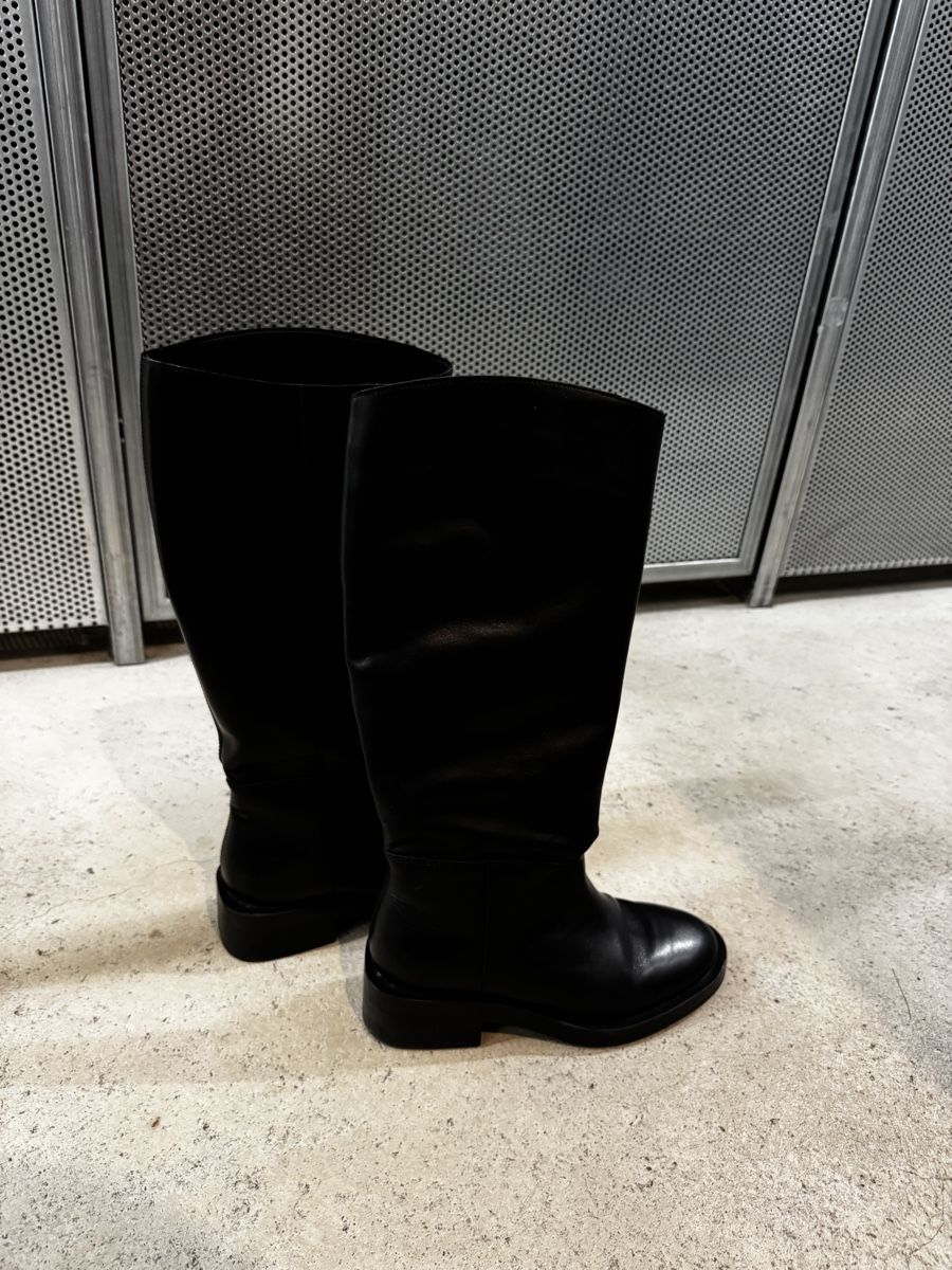 Mango Chaussures femmes: Mango Obermaterial Leder Stiefel Grösse 37 – Neuf (Voir description) à Augst BL par ssharonc 1