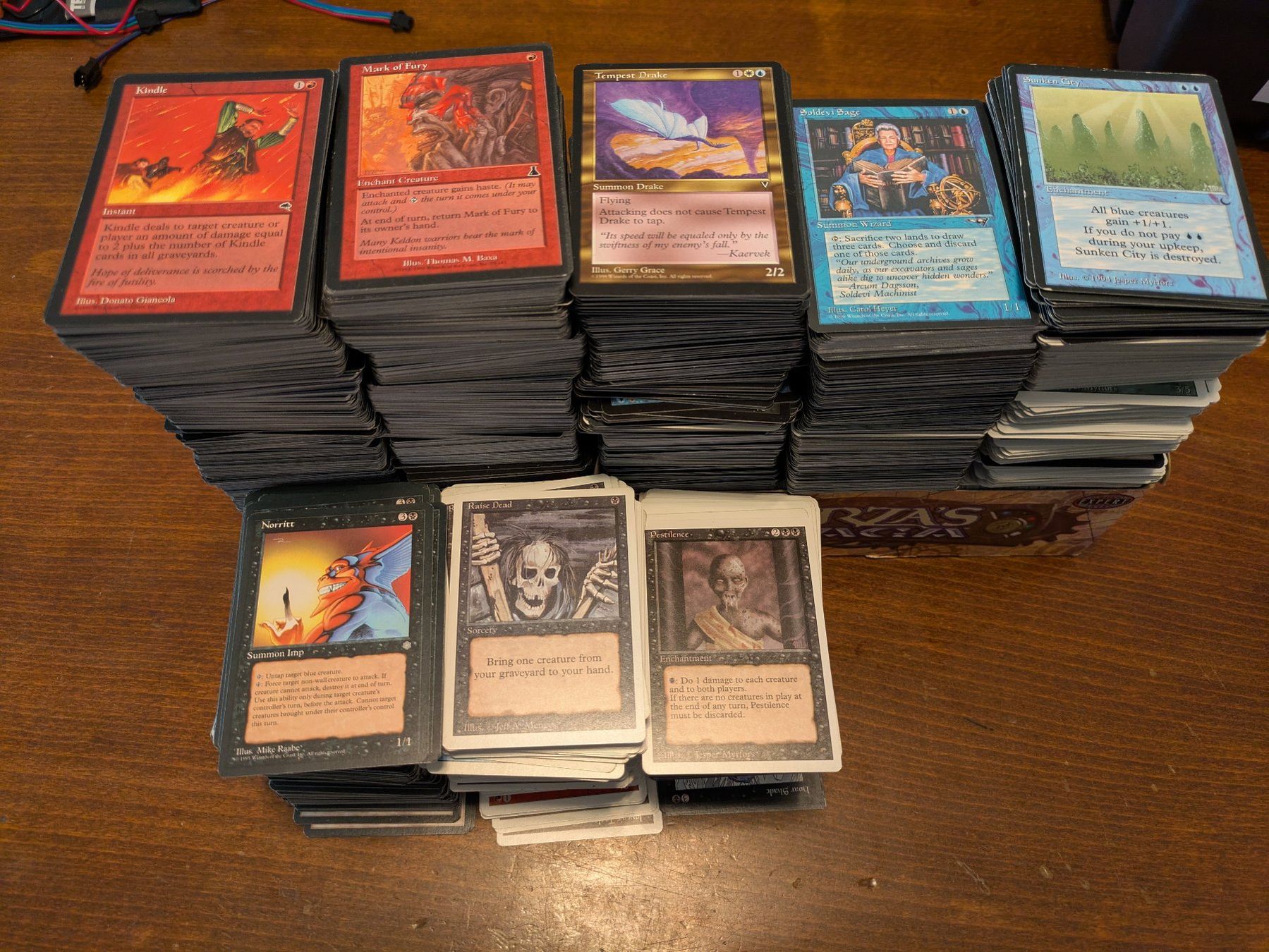 Magic The Gathering Sammelbilder & Trading cards: 3700+ Magic the Gathering Karten (6.7kg) – Gebraucht aus Bern von Buchmand