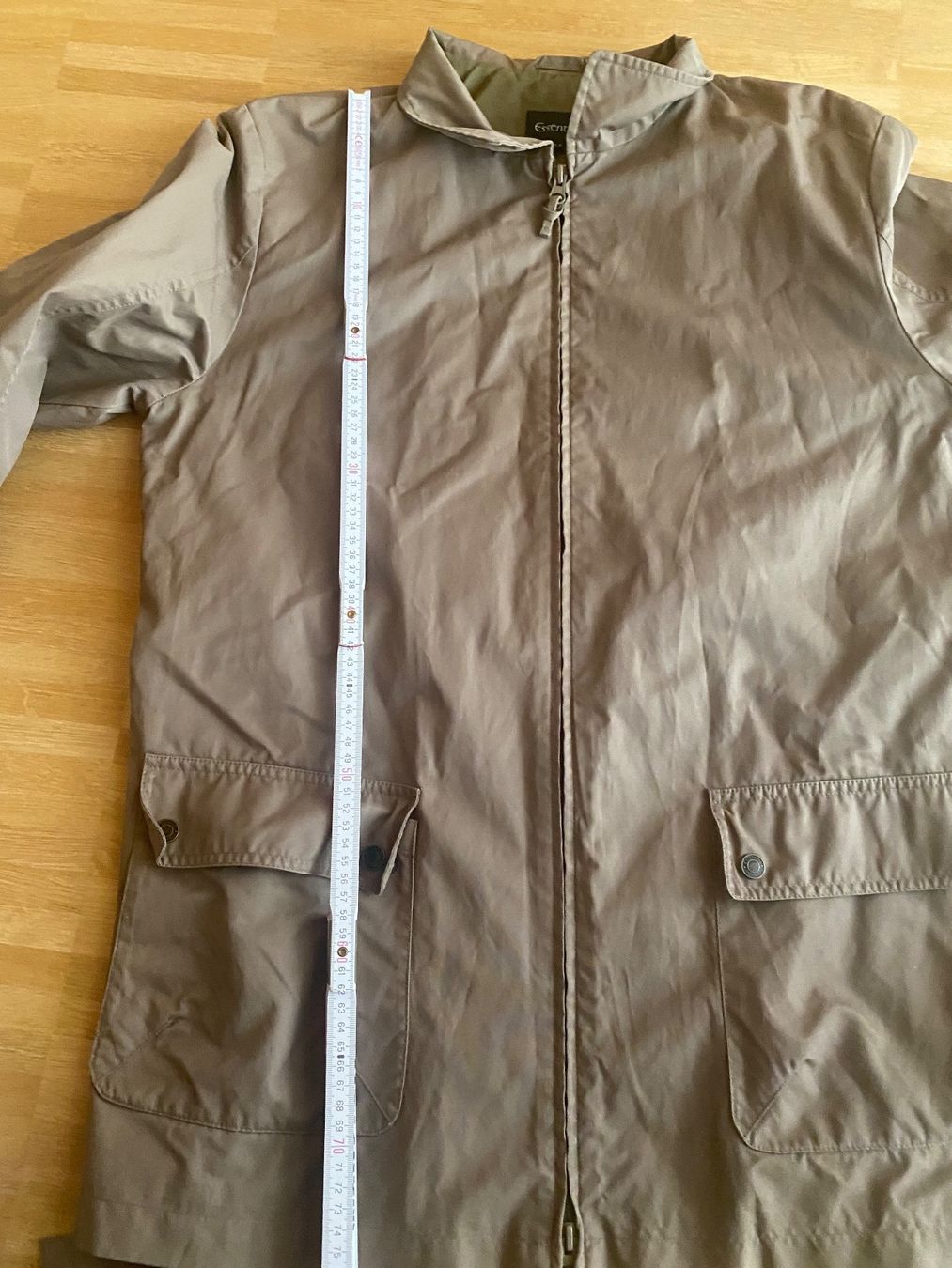 Jacken: Essentiel Jacke Grösse 44 – Gebraucht aus St Gallen von Berta343 8