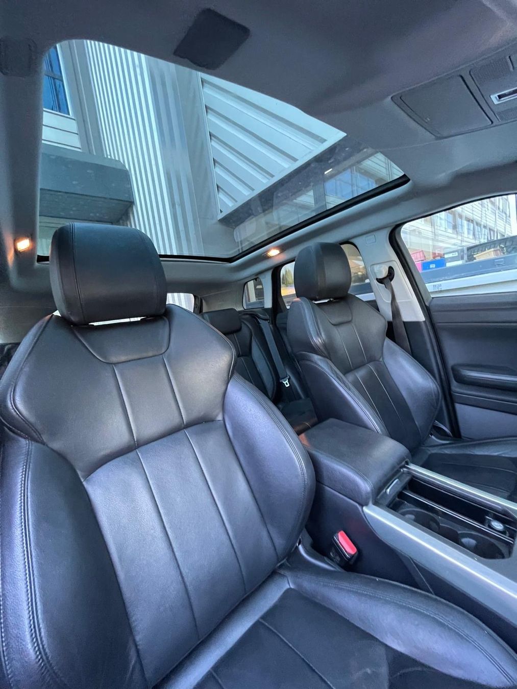 Land Rover Automobili: LAND ROVER RR EVOQUE TD4 – Usato da Staad SG venduto da Auto_Port 2
