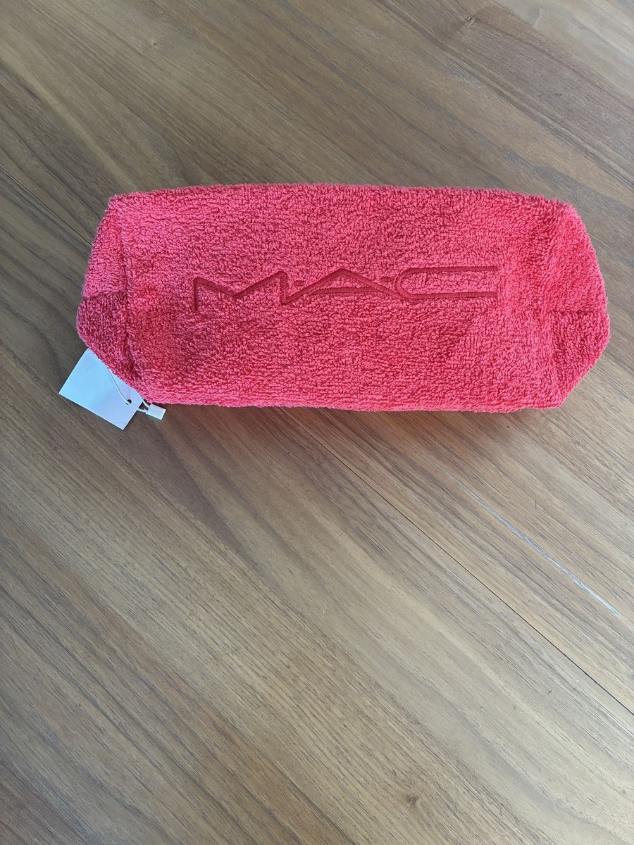 Trousses de maquillage: Trousse de toilettes MAC  – Neuf (Voir description) à Lausanne par Gabrie