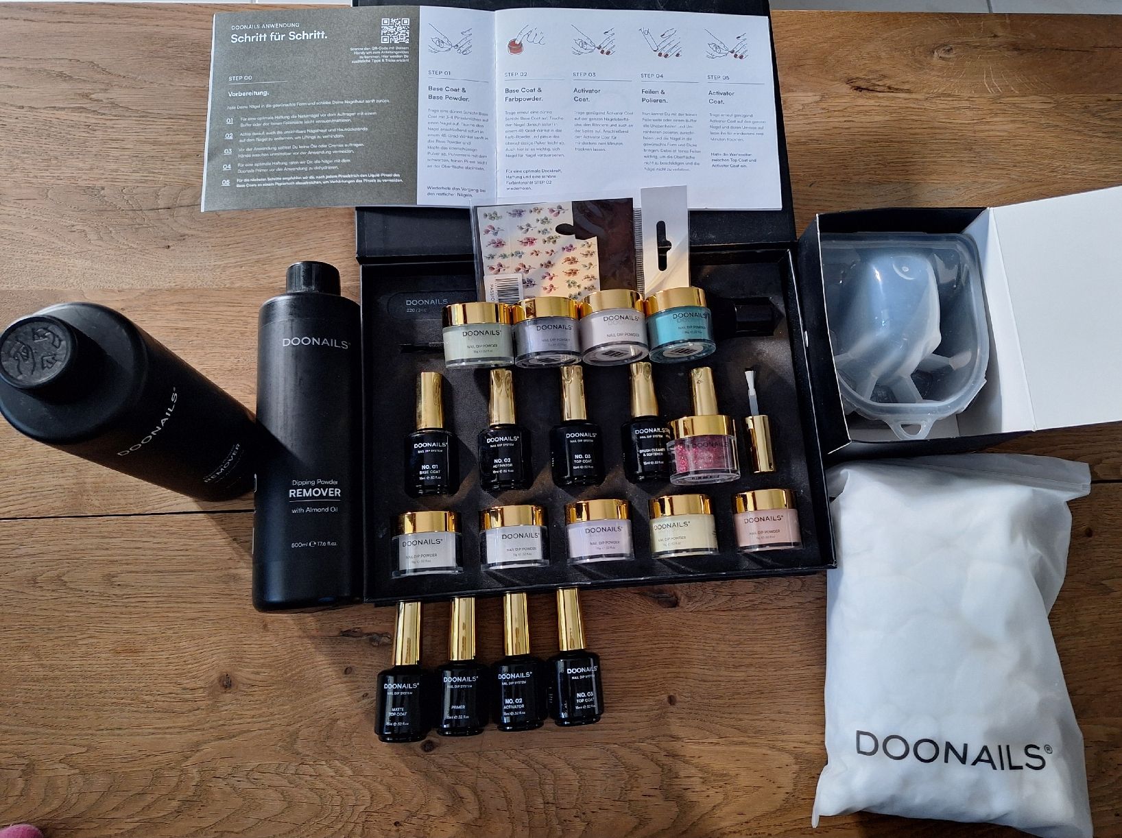 Doonails Smalto per unghie: Doonails Starterset mit diversen Farben und anderes – Usato da Kreuzlingen venduto da nissie88