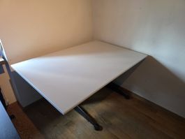 Schreibtisch zu Verkaufen