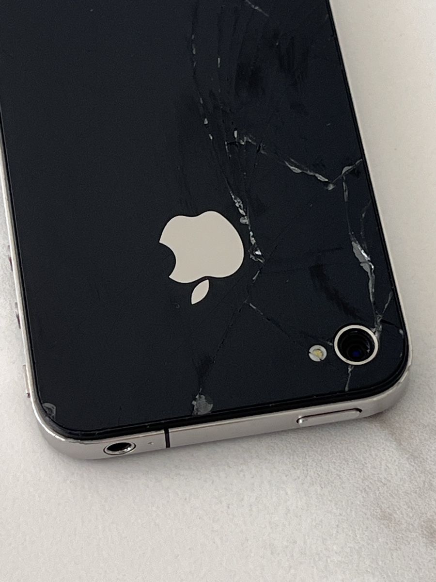 Apple Handys / Smartphones: iPhone 4s schwarz defekt  – Defekt aus Winterthur von ChicMarkt 6