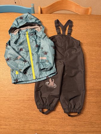 Regenanzug, Jacke und Hose, Grösse 86/92