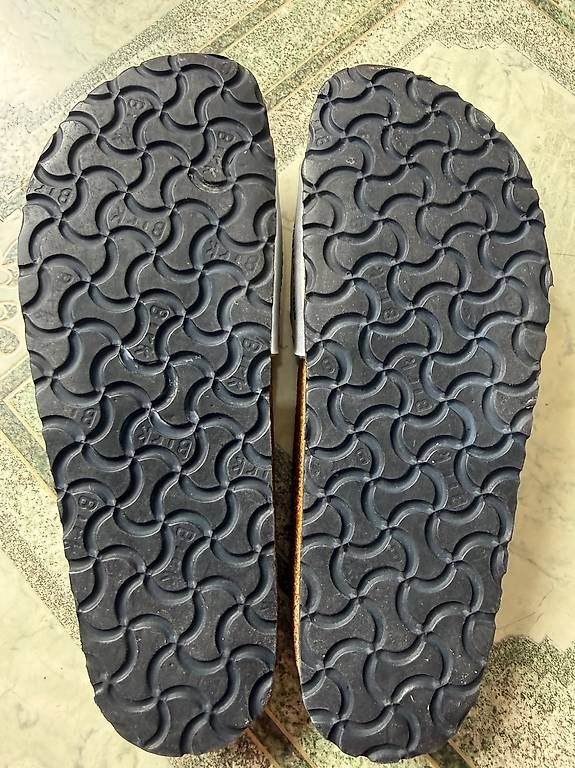Birkenstock Chaussures femmes: Birkenstock Größe 37 – D'occasion à Zürich par bil_s7tp 2