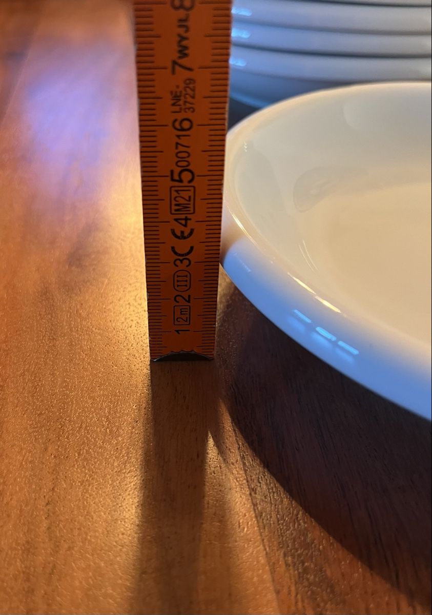 Ikea Piatti: 6 IKEA Teller weiss tief – Usato da Tamins venduto da Cg5 4
