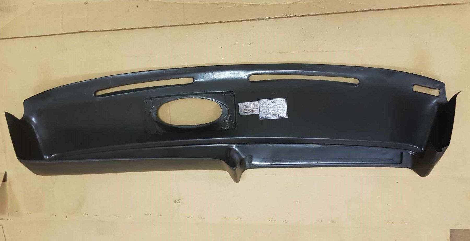 Tutti pezzi di ricambio auto: Mopar Dash Cover Challenger und Barracuda – Nuovo e nell'imballaggio originale da Niedergösgen venduto da usc_8qc6 1