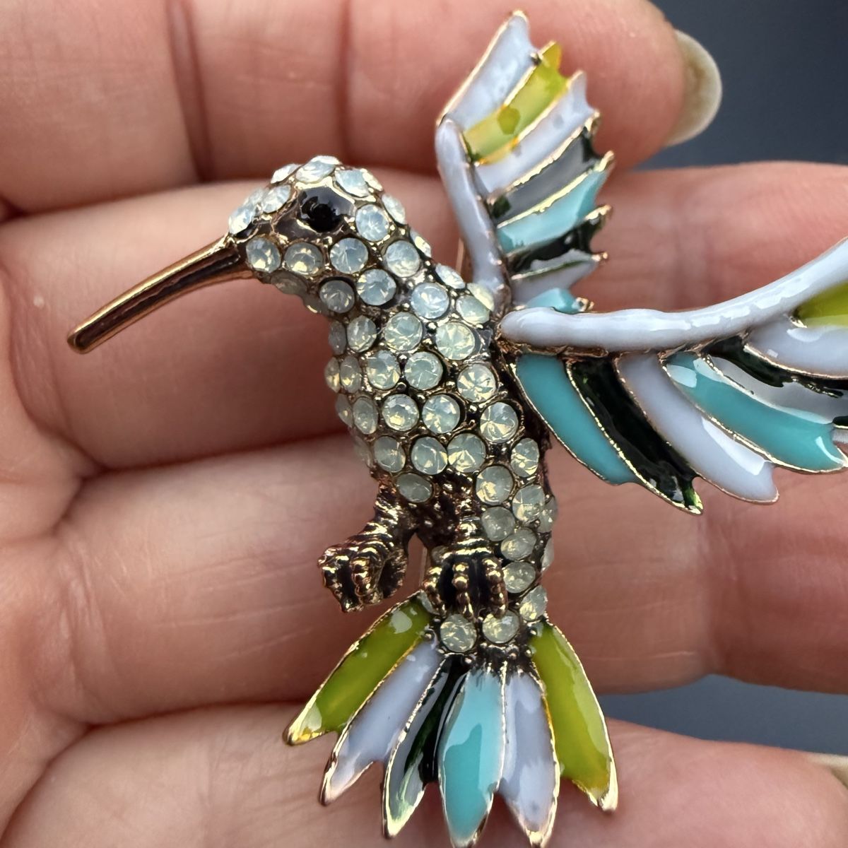 Broches & Aiguilles: Wunderschöne Brosche - Kolibri, neu – Neuf avec emballage d'origine à Ebikon par elischka 6