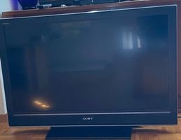 Fernseher Sony Bravia LCD mit Standfuss  guter Zustand