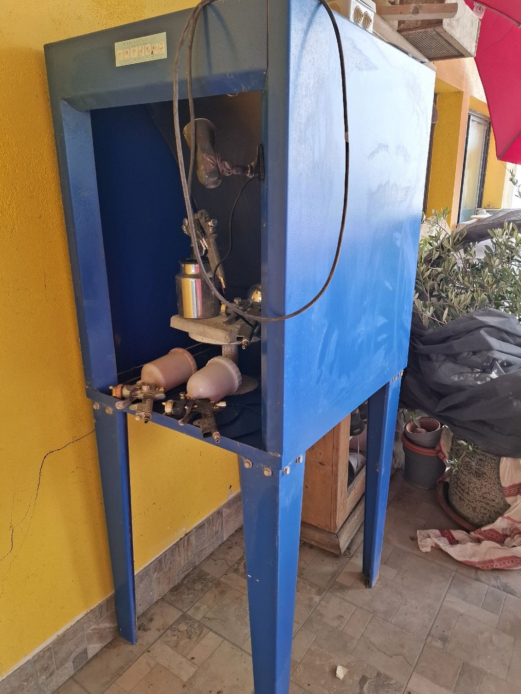 Tutte le macchine: Cabine de sablage avec pistolets – Usato da Grandevent venduto da mik_52f8