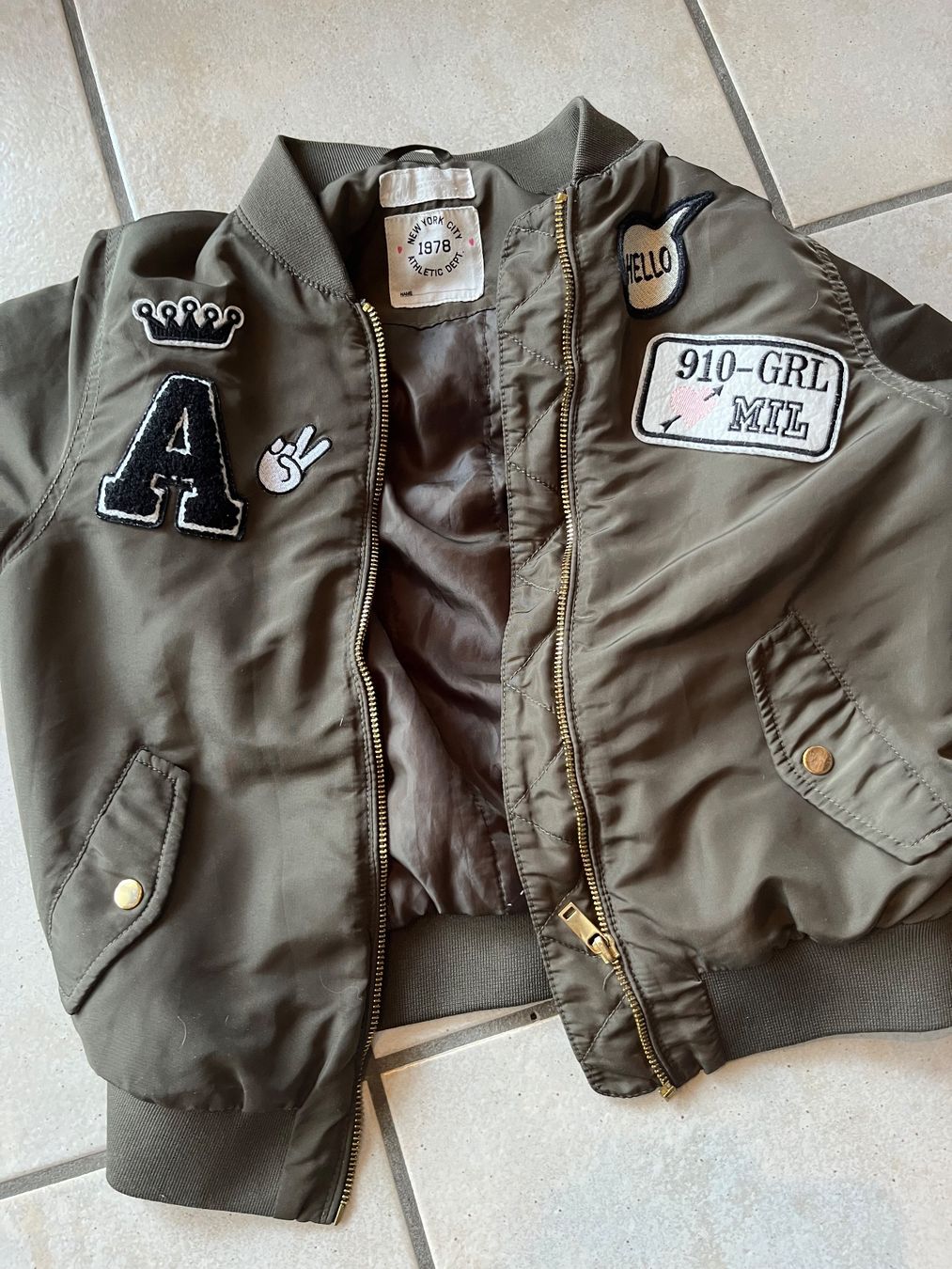 H&M Giacche & Cappotti: Blouson 152 H&M  vert militaire – Usato da Orpund venduto da Mary8972