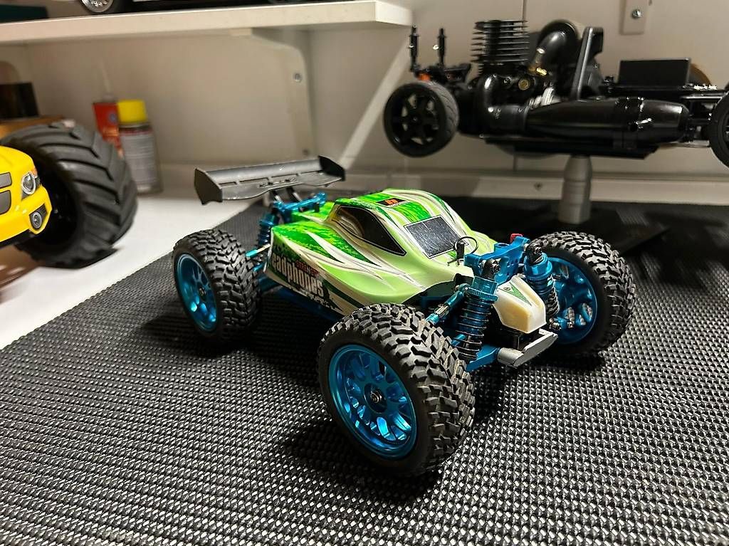 Modellismo RC: WL Toys RC Buggy A 959 B 1: 18 – Usato da Vinelz venduto da man_t2q9