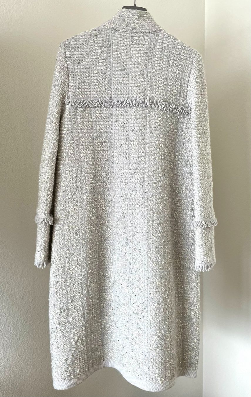 Cappotti: Manteau en tricot, à sequins – Nuovo (secondo la descrizione) da Neuchâtel venduto da Cashmire 4