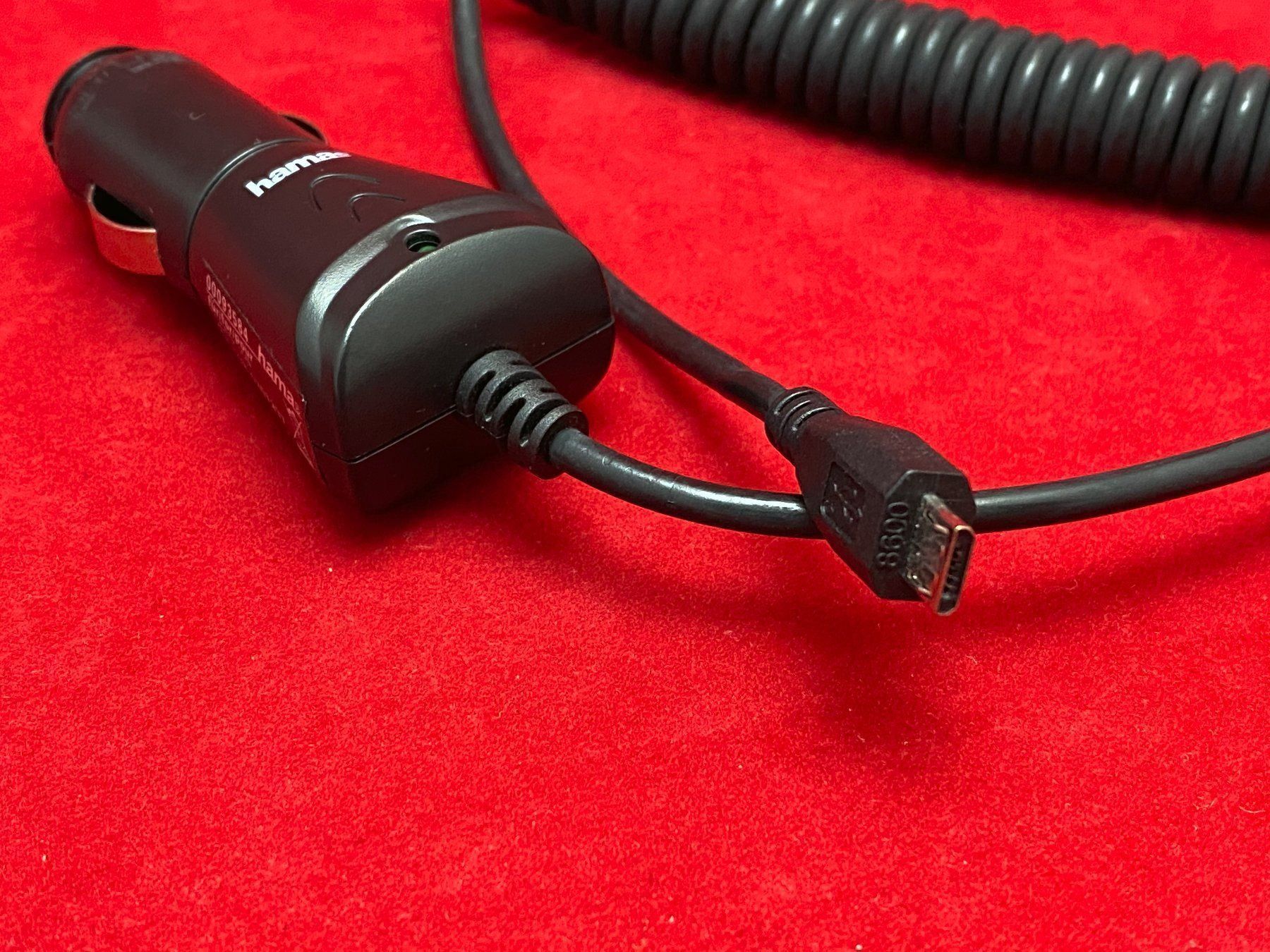 Hama Caricabatterie: Hama Auto-Ladegerät MicroUSB – Usato da Egolzwil venduto da Bubbly76 1
