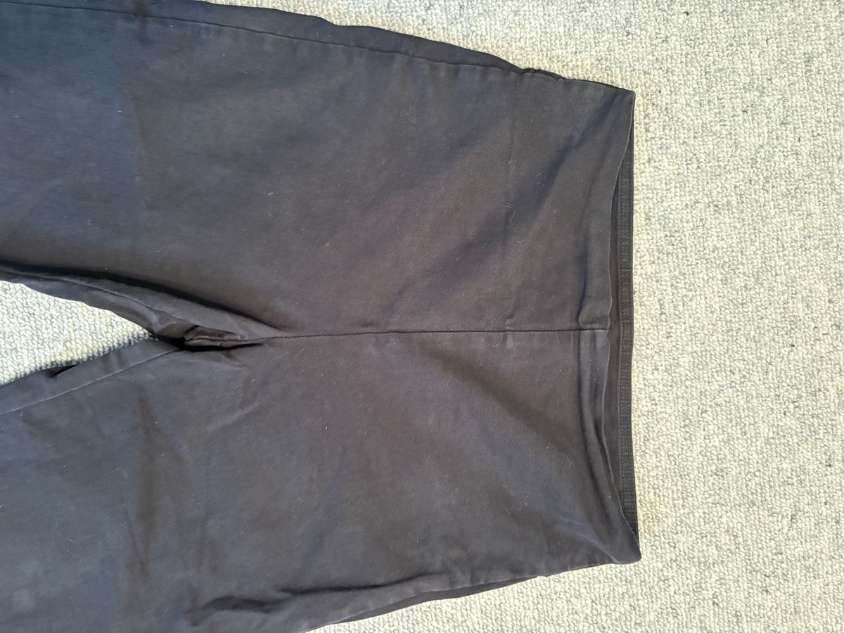 Calzedonia Pantaloni: Calzedonia schwarze Jeans Grösse S  – Usato da Ebertswil venduto da shushuj 1