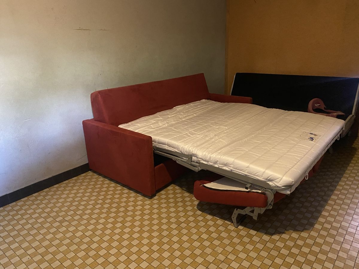 Divani: Canapé lit – Usato da Sion venduto da tit_65zf 3