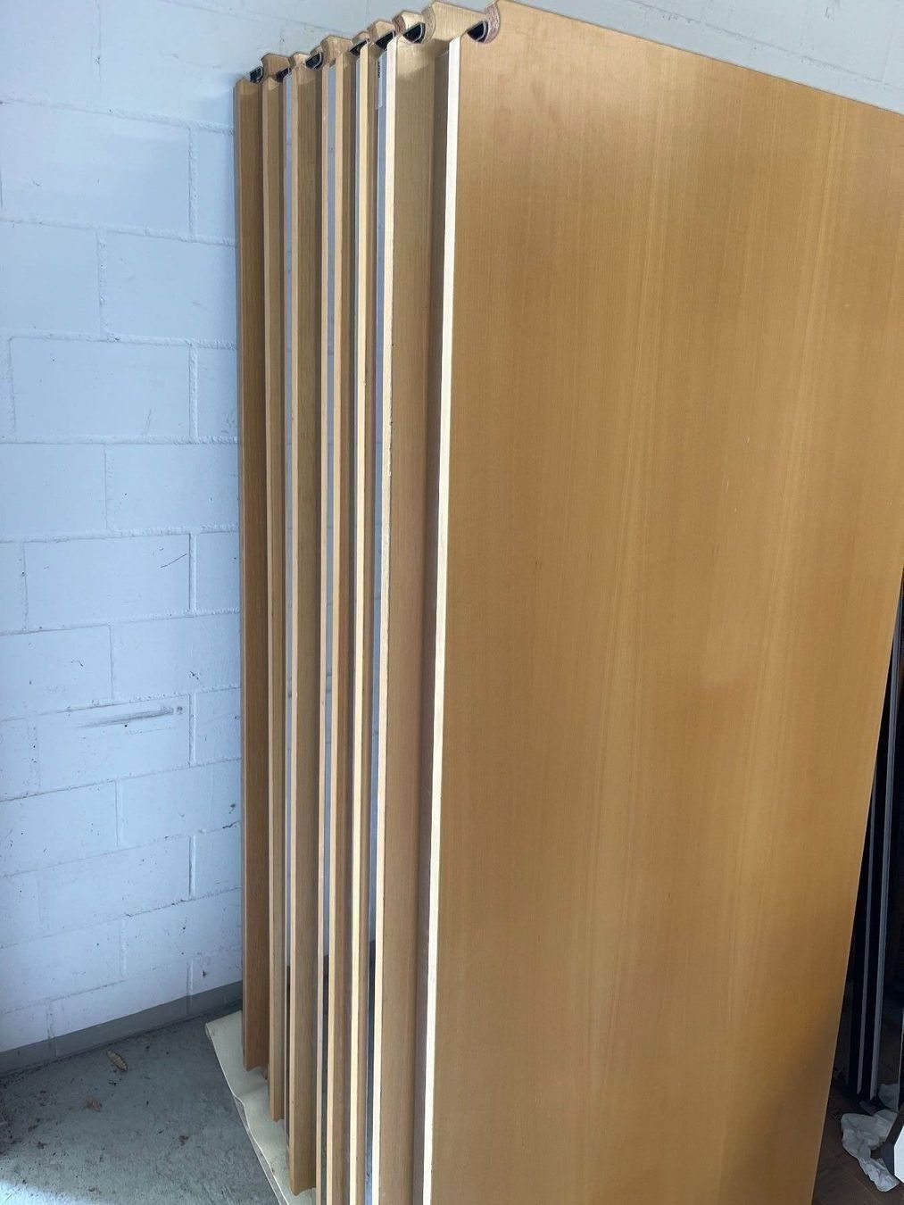 USM Tavoli: USM Heller Tische 5 Stück 150x75 – Usato da Dietikon venduto da Kumar_Occasionen 1