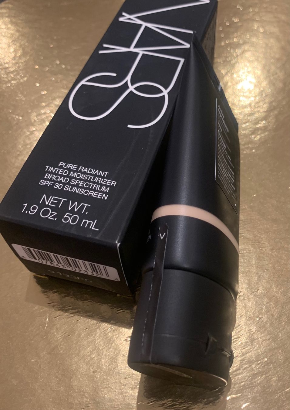 Nars Make-up: NARS Pure Radiant Tinted Moisturizer 50ml – Nuovo e nell'imballaggio originale da Kirchberg BE venduto da _lb5t 1