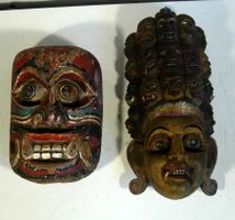 Antike Holzmasken Bali 2 Stück