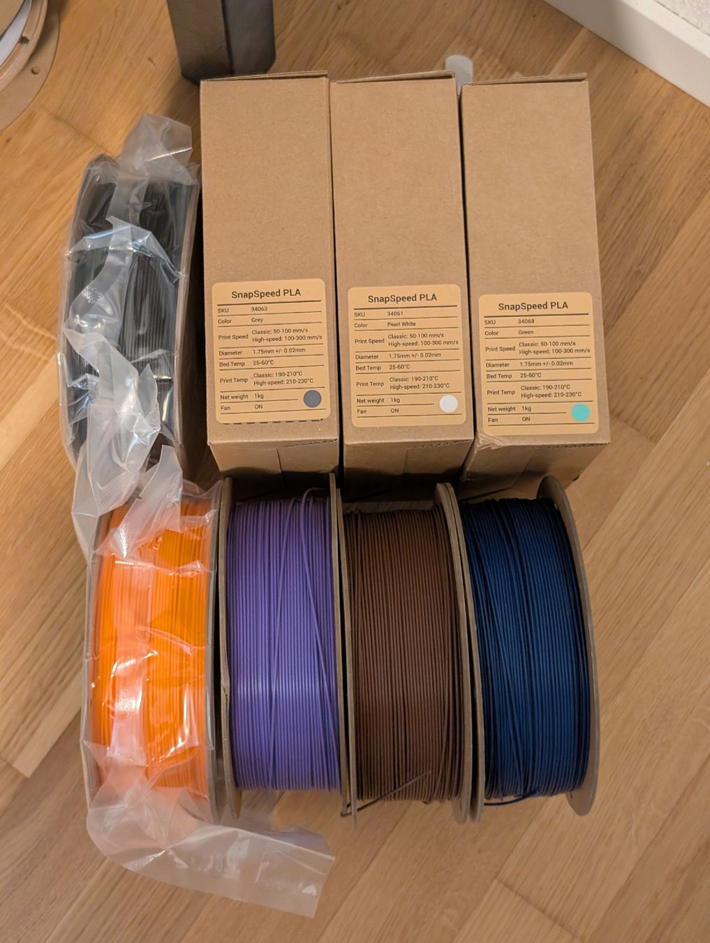 Snapmaker 3D Drucker: Snapmaker SnapSpeed PLA Filament Bundle, 8kg, neu/original – Neu und originalverpackt aus Kriens von ivan.helfenstein